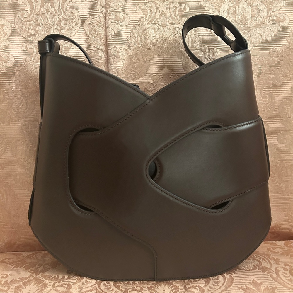 Elegant Brown Leather Women's Bag